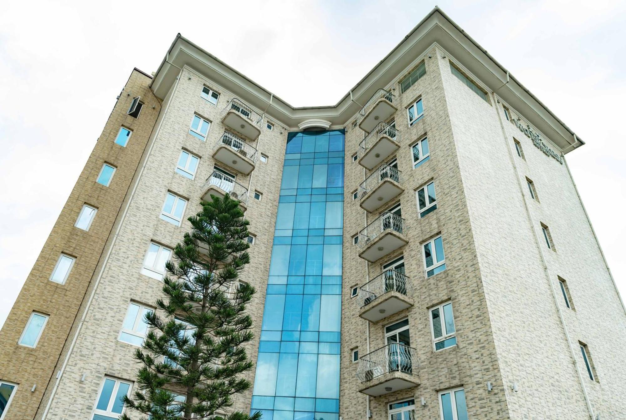 Watercress Hotels And Event Ikeja Esterno foto